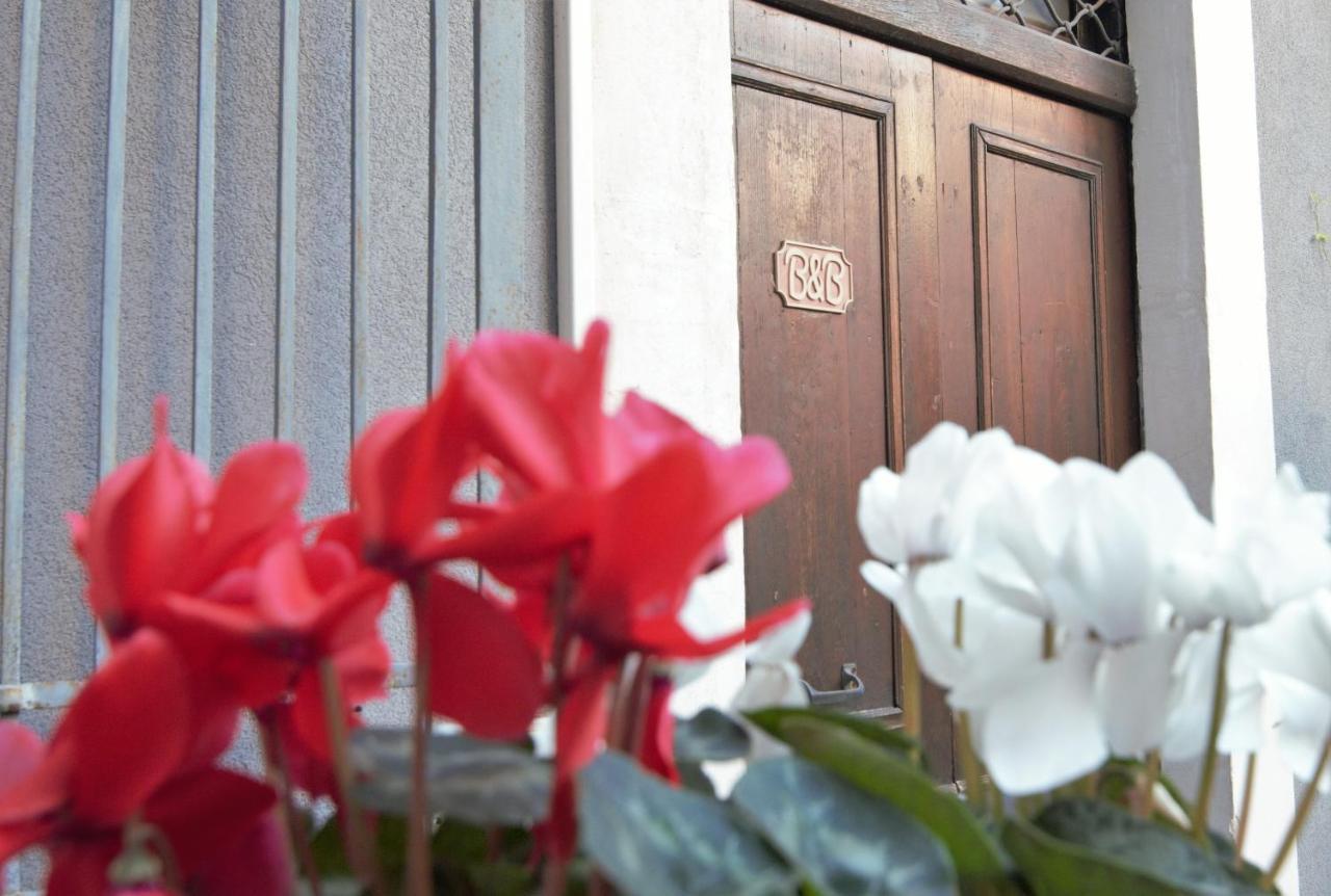 Cataneasy Rooms Bagian luar foto